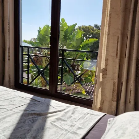 Villa Luxury 3 Bed With Private Pool & Lounge Area *