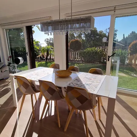 Luxury 3 Bed With Private Pool & Lounge Area Villa