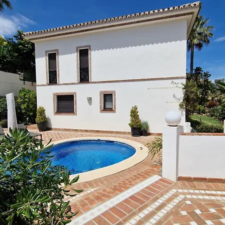 Luxury 3 Bed With Private Pool & Lounge Area Villa La Cala De Mijas