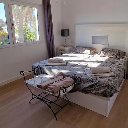 Luxury 3 Bed With Private Pool & Lounge Area Villa La Cala De Mijas